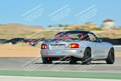 media/Dec-13-2025-Extreme Speed (Sat) [[d129ecb0b9]]/Beginner/Session 2 (Turn 4)/